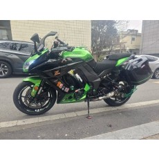 z1000